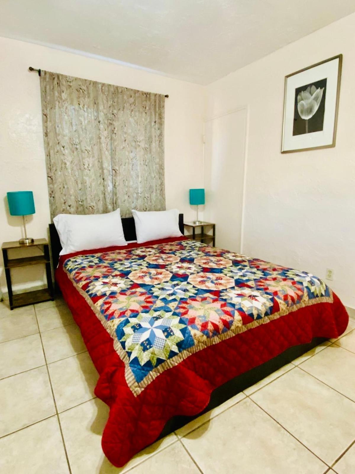 Hallandale Beach Motel With Free Parking And Full Kitchen ! No Extra Fees! Accepting Cash! Exterior foto